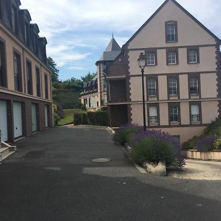 Beautiful Ground Floor 2 Bedroom Apartment Honfleur Exterior foto